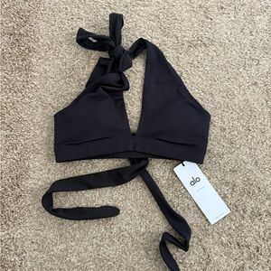 ALO Yoga Black Alosoft Switch It Up Bra Tag